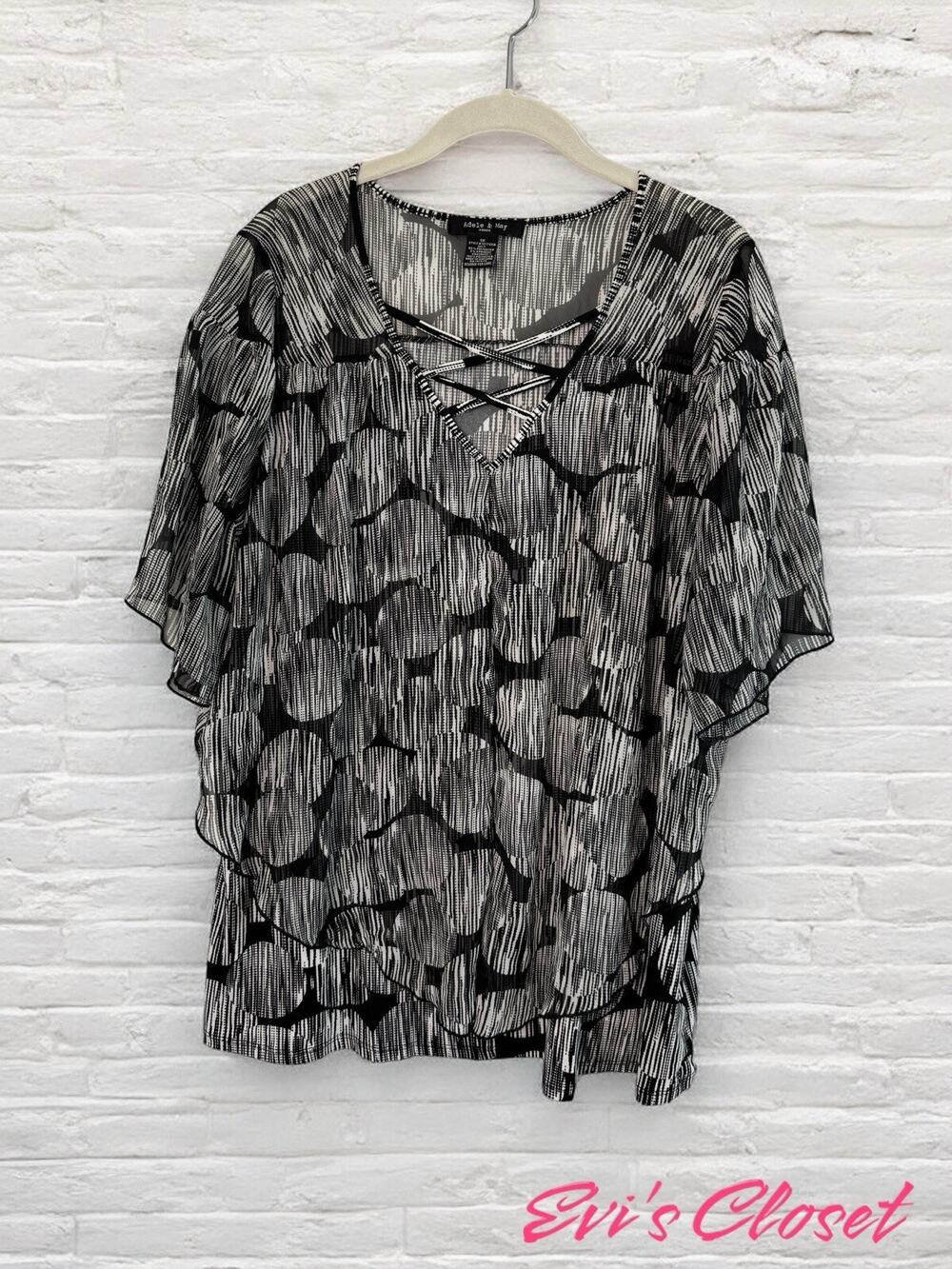 Adele & May Women’s Black/White Ruffle Short Sleeve Blouse Top V Neck Size 1X